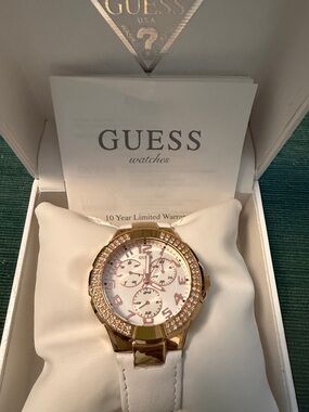 GUESS Gold Crystal-Trim Women's Watch With White Dial